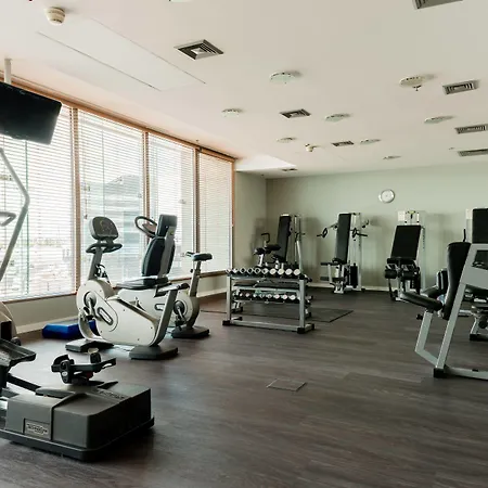 Hotel Courtyard By Marriott Airport 4*