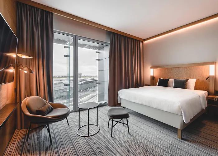 Hotel Courtyard By Marriott Airport Warszawa