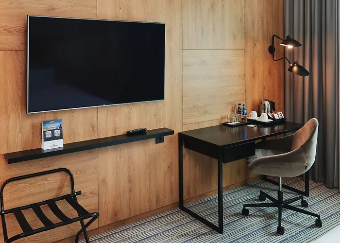 Courtyard By Marriott Airport 4* Warszawa