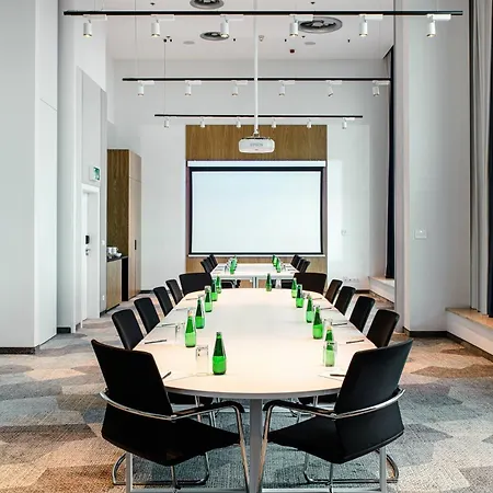 Courtyard By Marriott Airport Ξενοδοχείο 4*