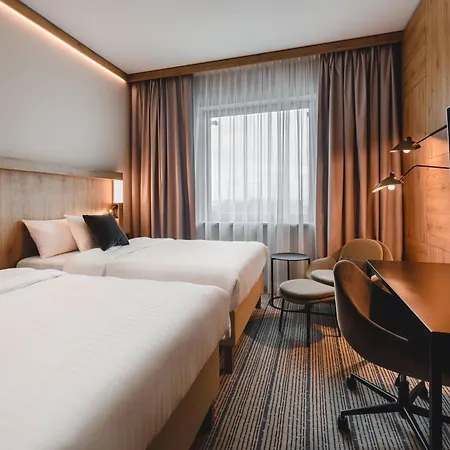 Hotel Courtyard By Marriott Airport Warszawa