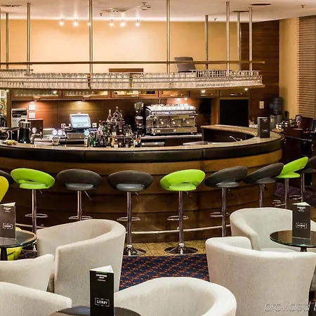 Courtyard By Marriott Airport 4*
