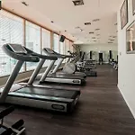 Courtyard By Marriott Airport Hotel 4*