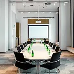 Courtyard By Marriott Airport Hotel 4*