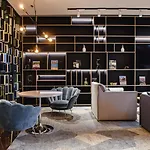 Courtyard By Marriott Airport 4* Varsavia